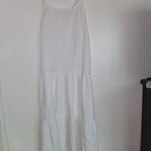 Elegant White Maxi Dress